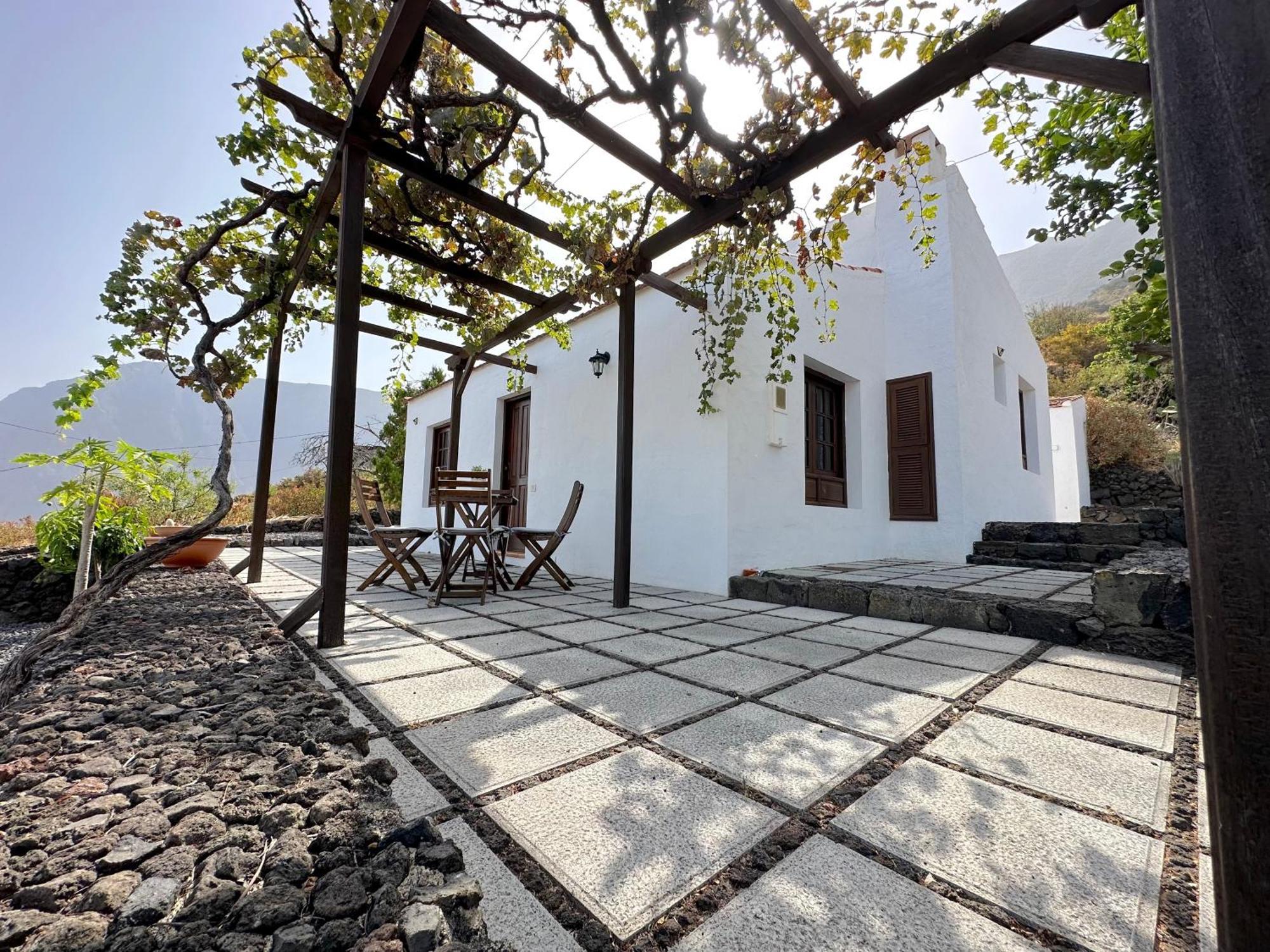 La Casita De Malnombre Villa Frontera Luaran gambar